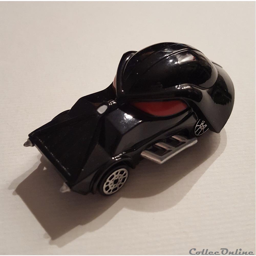 2007 - Disney Parks Racers Star Wars Darth Vader Diecast Metal Car figurine cinema 2007 disney parks racers star wars darth vader diecast metal car