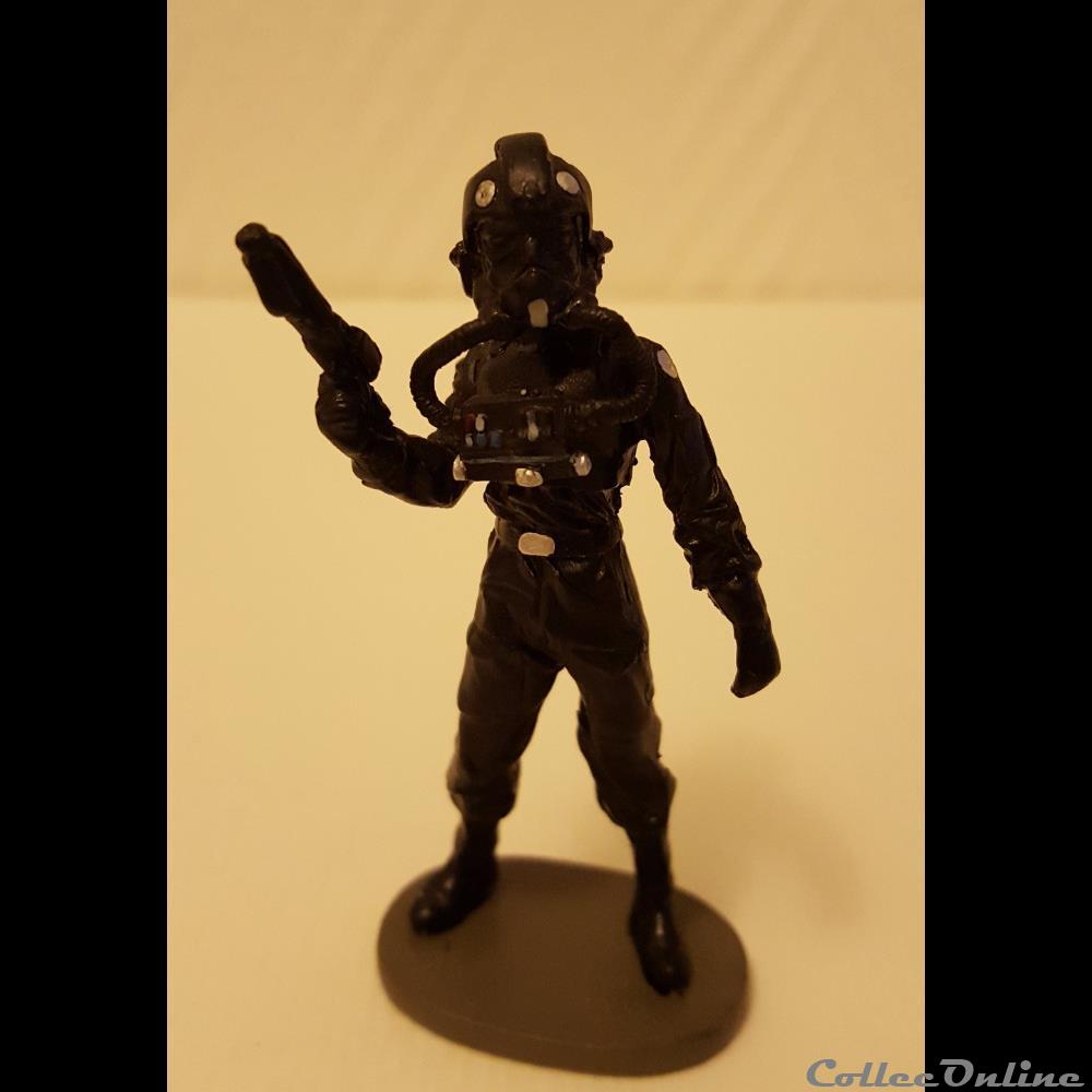 figurine cinema 2005 editions atlas star wars n 46 tie fighter pilot