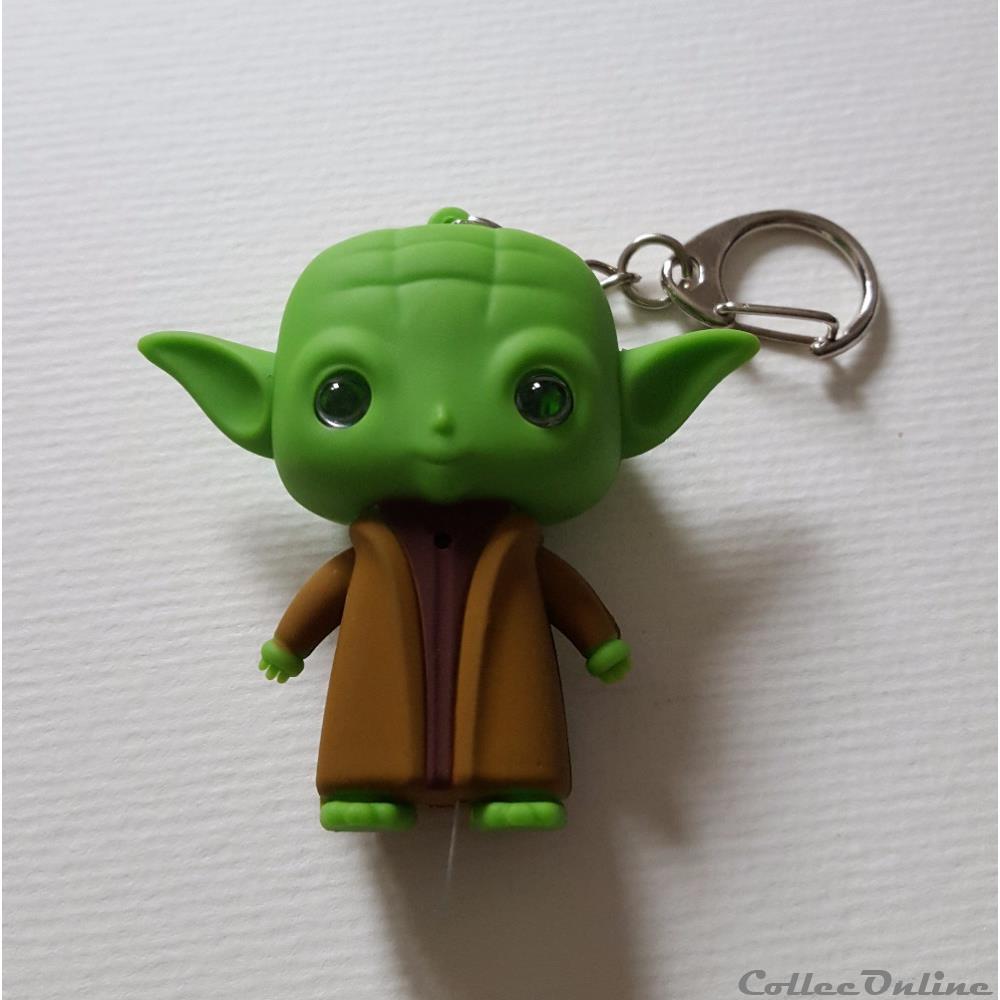 porte cle voiture autre 2015 star war yoda luminous voice keychain led small flashlight