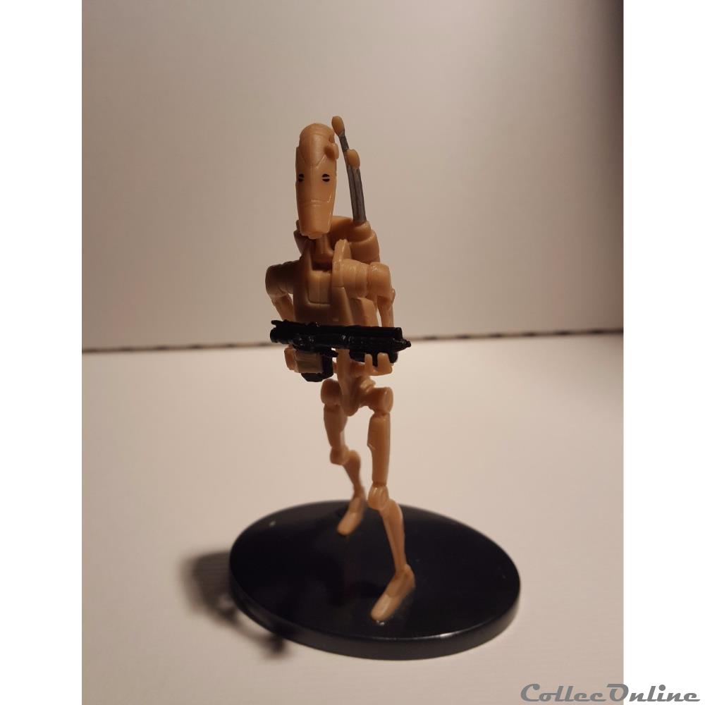 figurine cinema 2010 star wars disney droide de combat b1