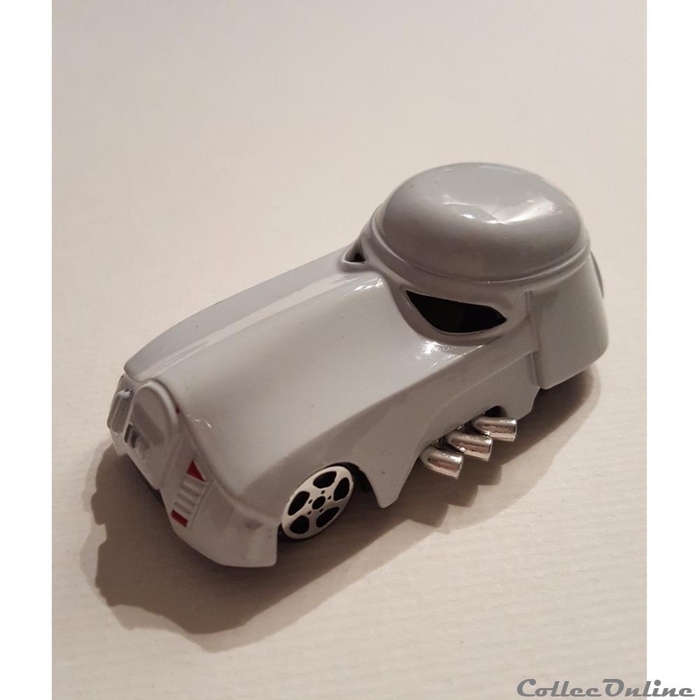 xxxx - Disney - Parks Racers Star Wars Metal Diecast Strom Trooper Car Kid Toy figurine cinema xxxx disney parks racers star wars metal diecast strom trooper car kid toy