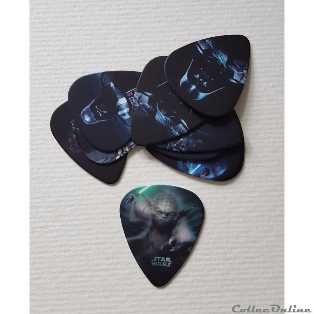 2016 - 10pcs 0.71mm Star Wars guitar picks Plectrums Printed Both Side musique instrument jeux video autre 2016 10pcs 0 71mm star wars guitar picks plectrums printed both side
