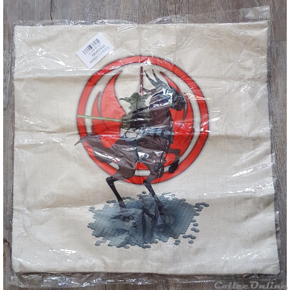 autre maquettisme 2016 star wars housse de coussin yoda
