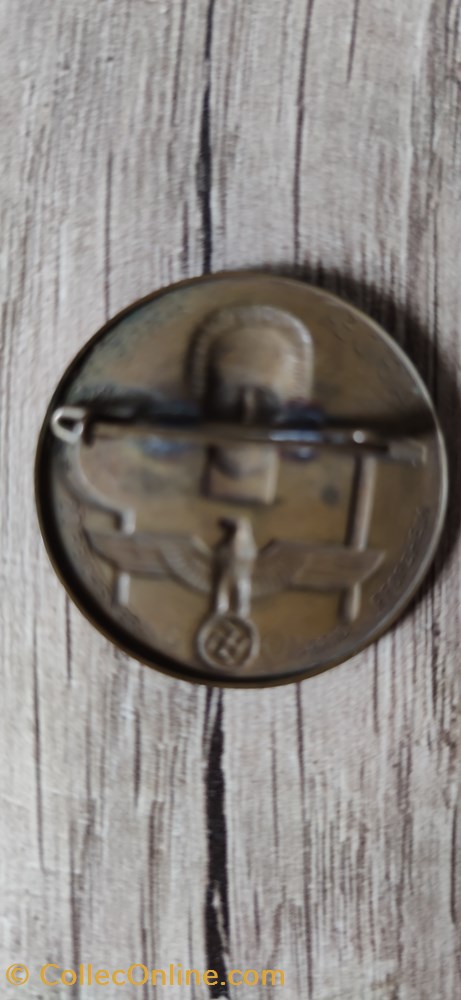 militaria medailles insignes epingle