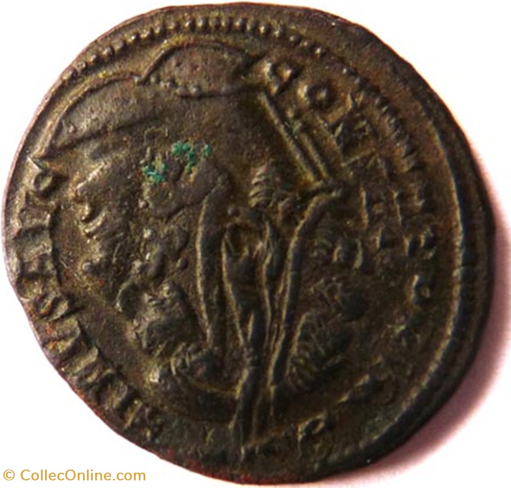 Imitation pour Constantin/Surfrappe sur une monnaie officielle de Licinius 3 monnaies antiquite av jc romaines republicaines imperiales imitation pour constantin surfrappe sur une monnaie officielle de licinius