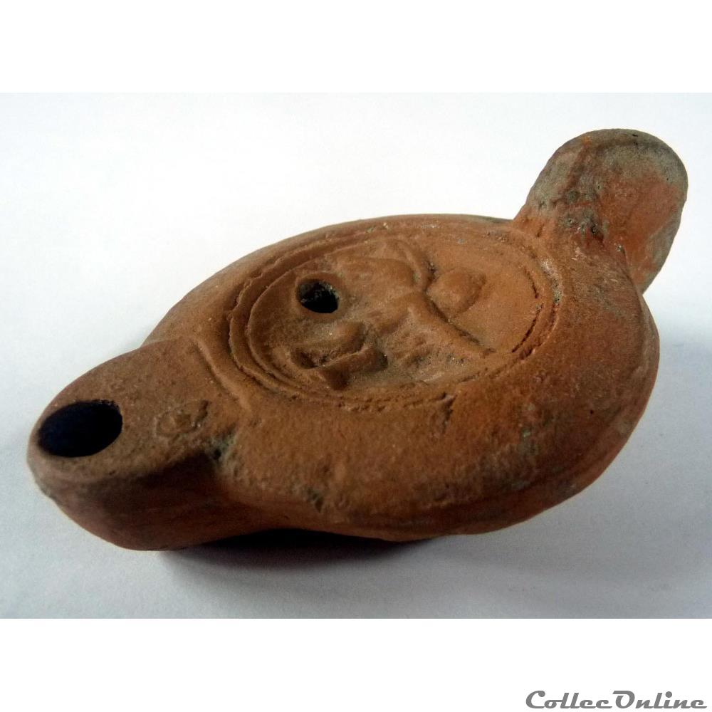art antiquites archeologie lampe a huile cupidon