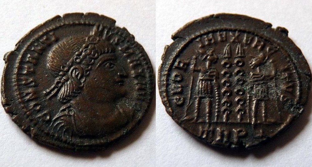 GLORIA EXERCITVS/332-333/Trèves monnaies antiques romaines imperiales et republicaines gloria exercitvs 332 333 treves