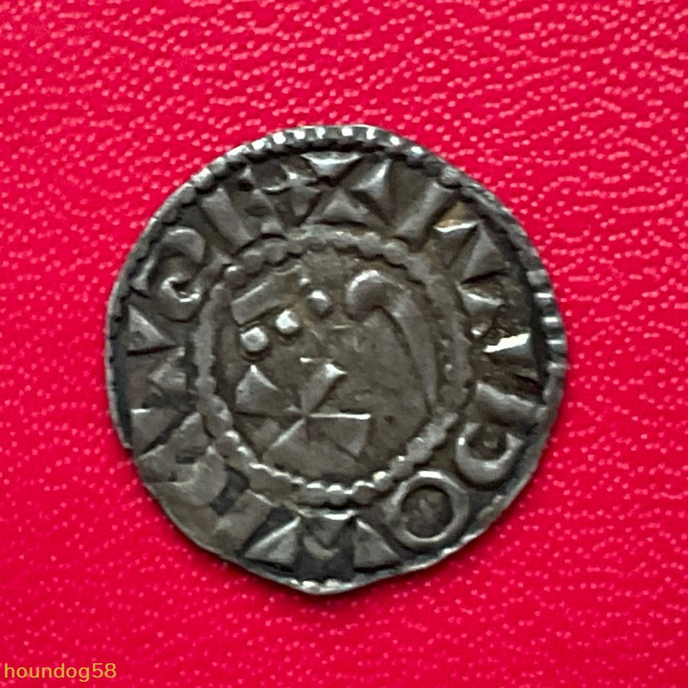 Comté de Nevers denier anonyme XIIeme siècle monnaies europe medievale france feodales comte de nevers denier anonyme xiieme siecle
