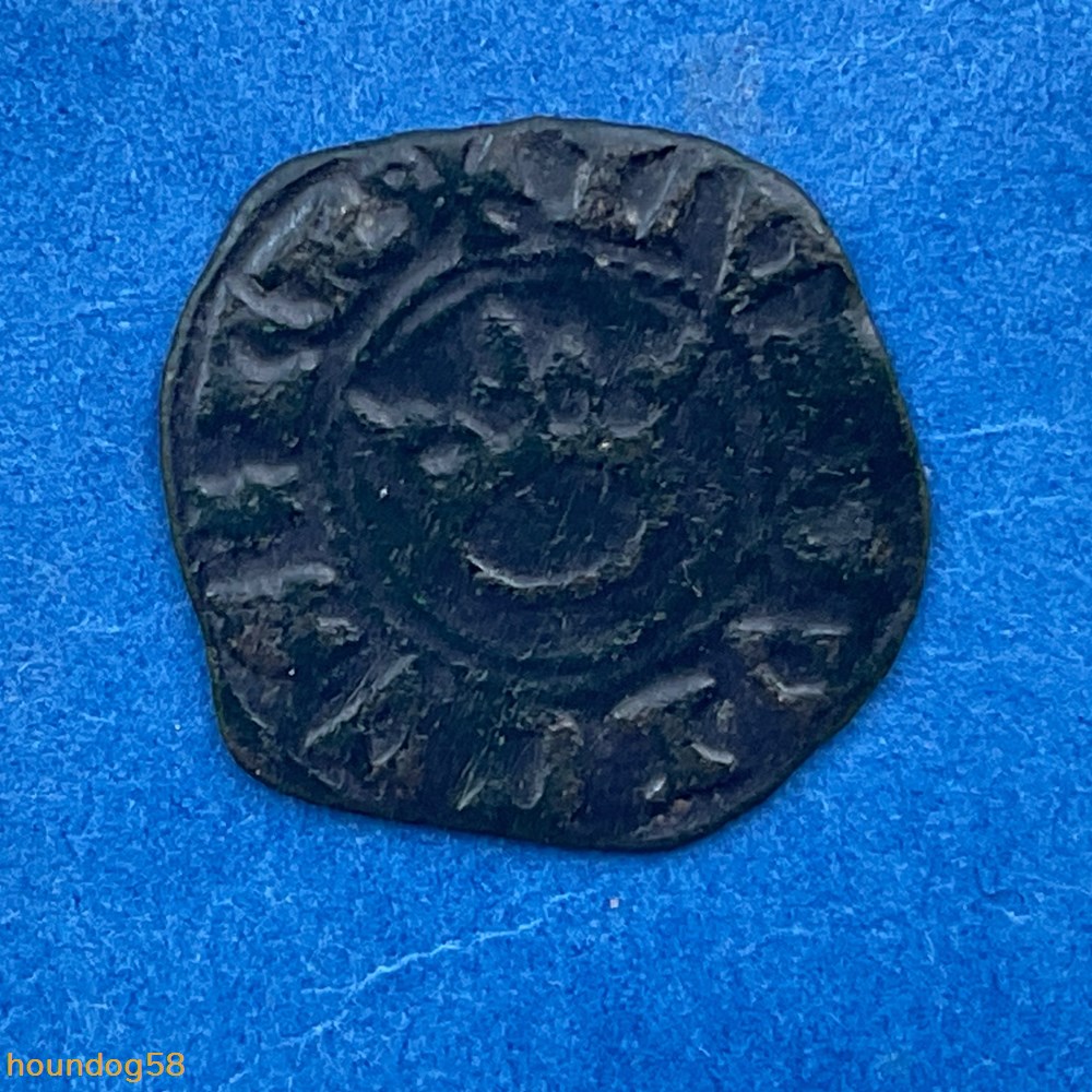 Obole Tournois 2eme type Louis XI monnaies europe medievale a france royales obole tournois 2eme type louis xi