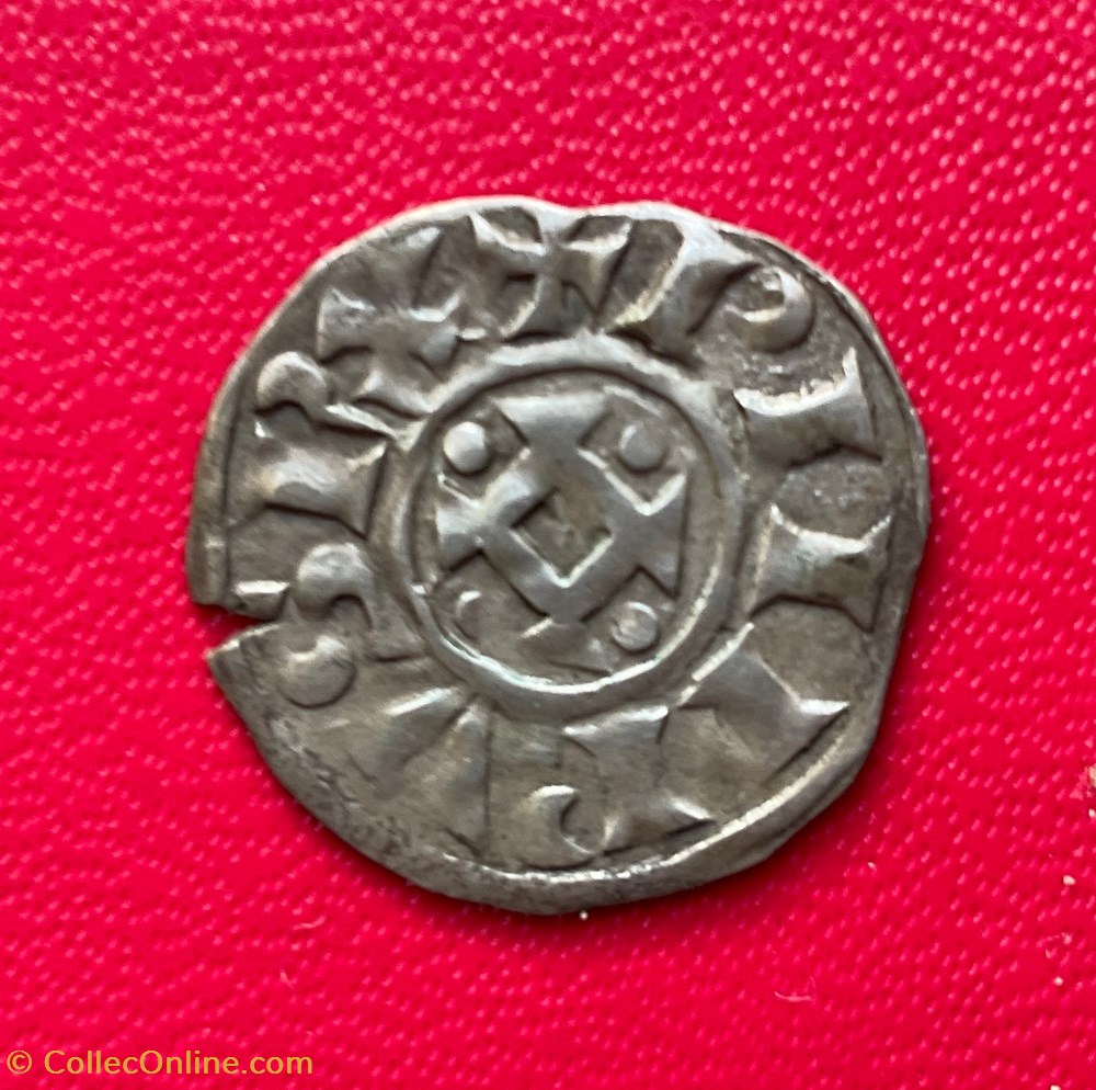 Denier Macon 2ème type monnaies europe medievale france royales denier macon 2eme type