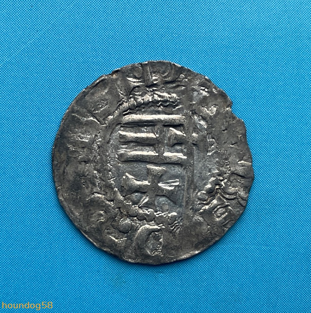 Saint Medard de Soissons denier monnaies europe medievale france feodales saint medard de soissons denier