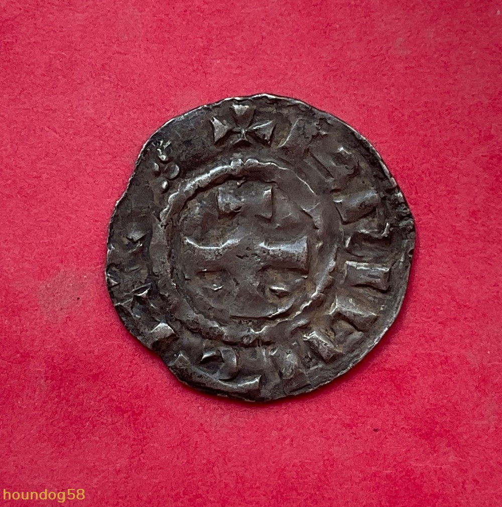 Comté de Brioude denier anonyme au nom de Guillaume monnaies europe medievale france feodales comte de brioude denier anonyme au nom de guillaume