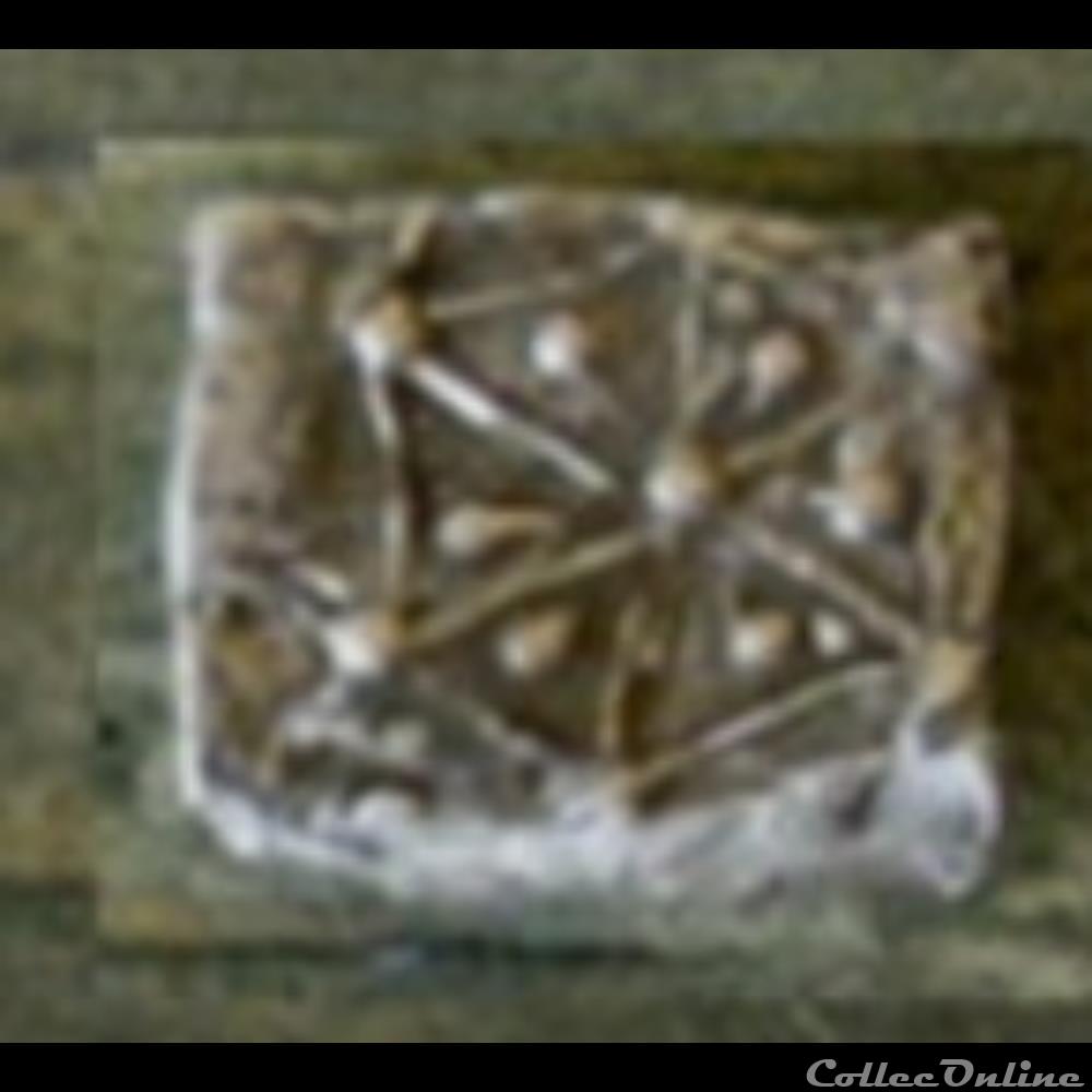 monnaie antique gauloise saves manque drachme au lys