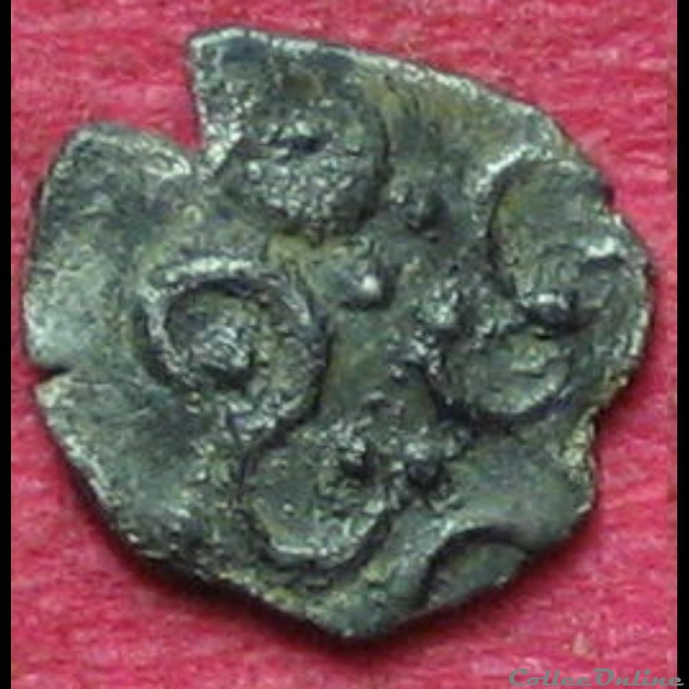 Savès assimilable 390 et 257 - Obole au triskèle monnaie antique gauloise saves assimilable 390 et 257 obole au triskele