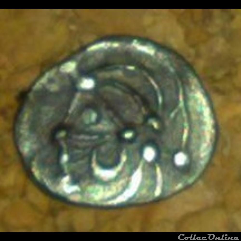 Savès 420 - 423 - Obole à la tête triangulaire monnaie antique gauloise saves 420 423 obole a la tete triangulaire