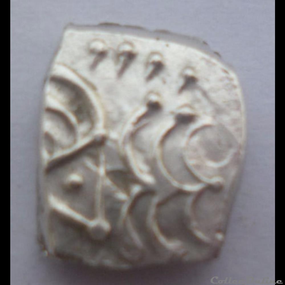 Savès : manque - Drachme à la tête triangulaire monnaie antique gauloise saves manque drachme a la tete triangulaire