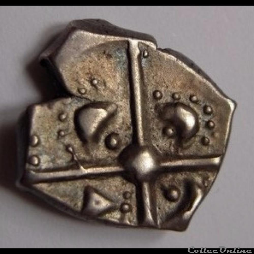 Savès 180 - 181 - Drachme de type Flamboyant monnaie antique gauloise saves 180 181 drachme de type flamboyant