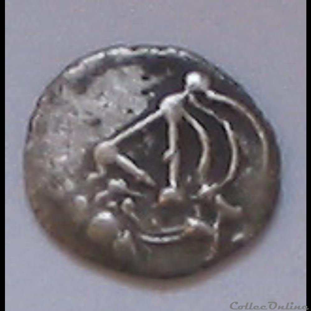 Savès 420 - 423 - Obole à la tête triangulaire monnaie antique gauloise saves 420 423 obole a la tete triangulaire