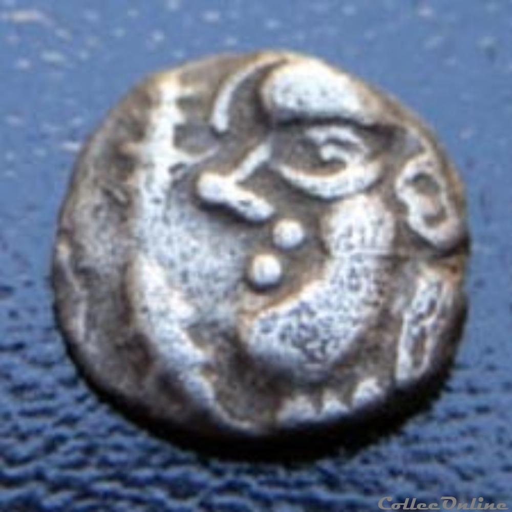 Indéterminée - Obole de style languedocien monnaie antique gauloise indeterminee obole de style languedocien