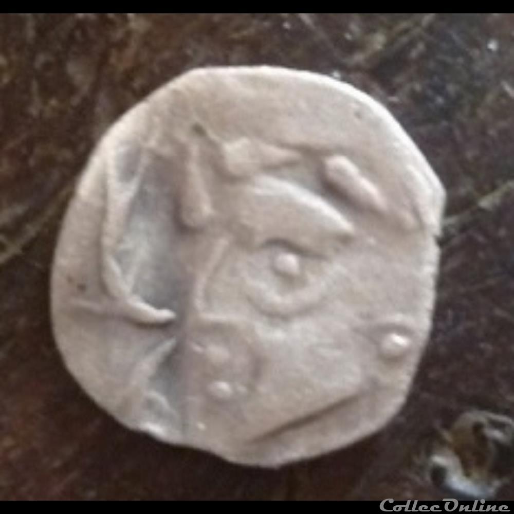 Savès 404 - Obole à la tête Cubiste monnaie antique gauloise saves 404 obole a la tete cubiste