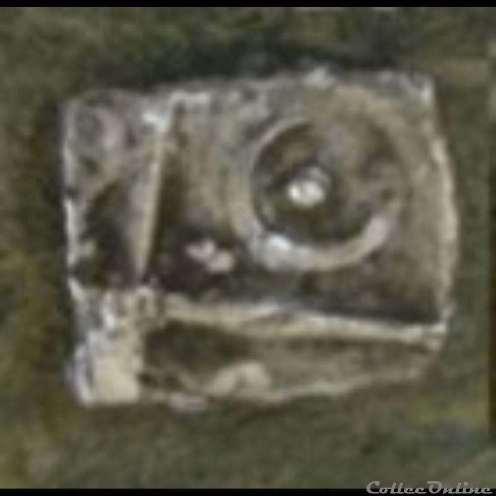 monnaie antique gauloise saves manque drachme au lys