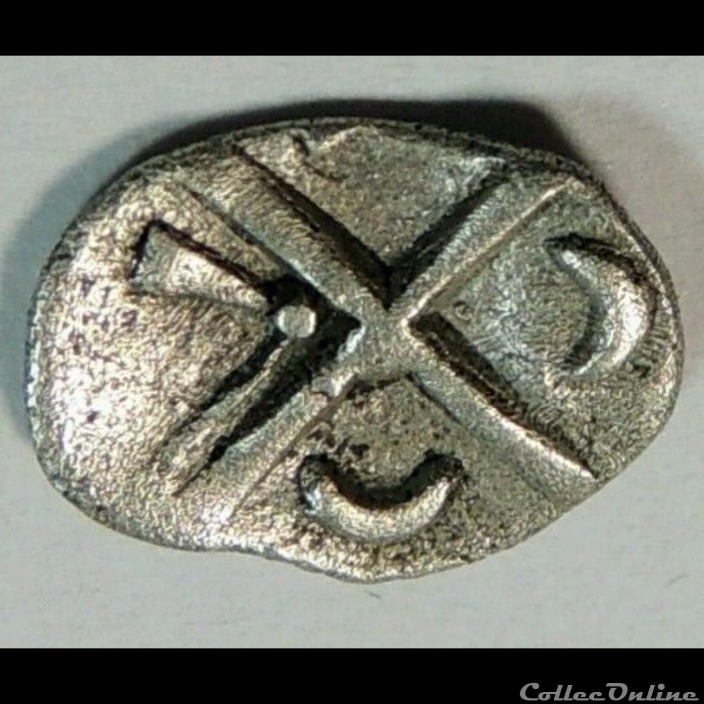 Savès 420 - 423 - Obole à la tête triangulaire monnaie antique gauloise saves 420 423 obole a la tete triangulaire