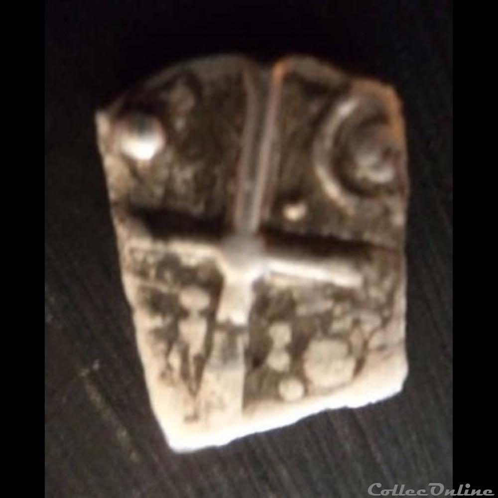 Savès 134 - 135 -136 - Drachme à la tête triangulaire monnaie antique gauloise saves 134 135 136 drachme a la tete triangulaire