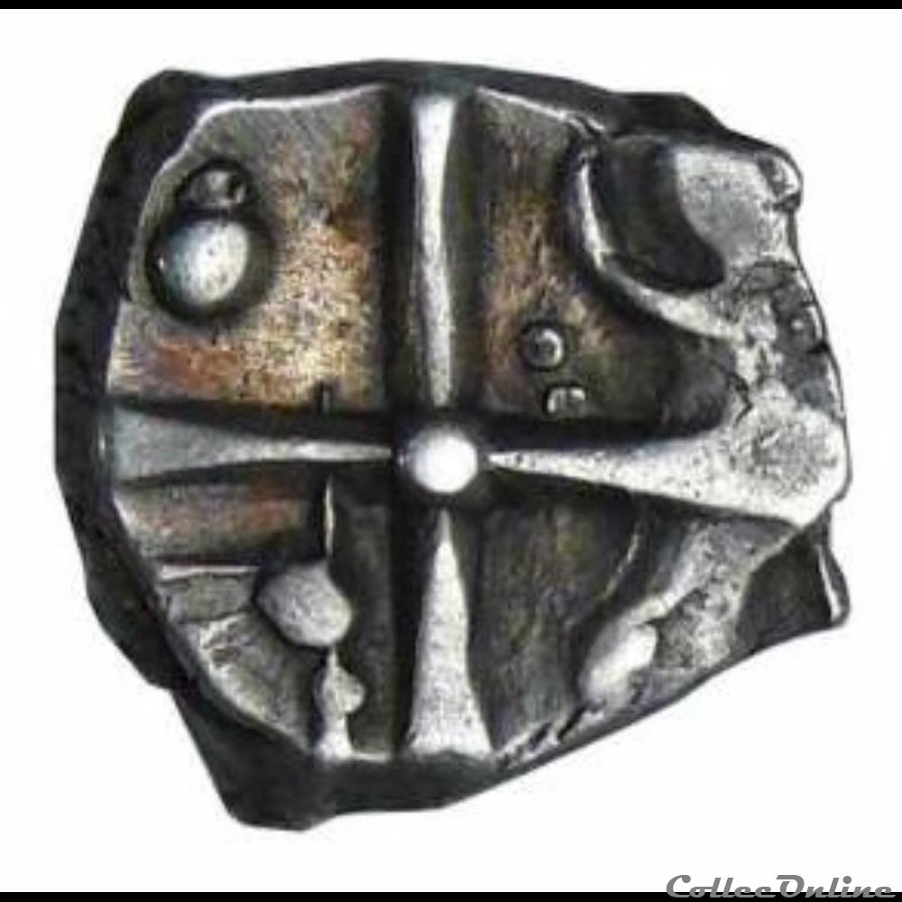 Savès 119 - Drachme à la tête triangulaire monnaie antique gauloise saves 119 drachme a la tete triangulaire