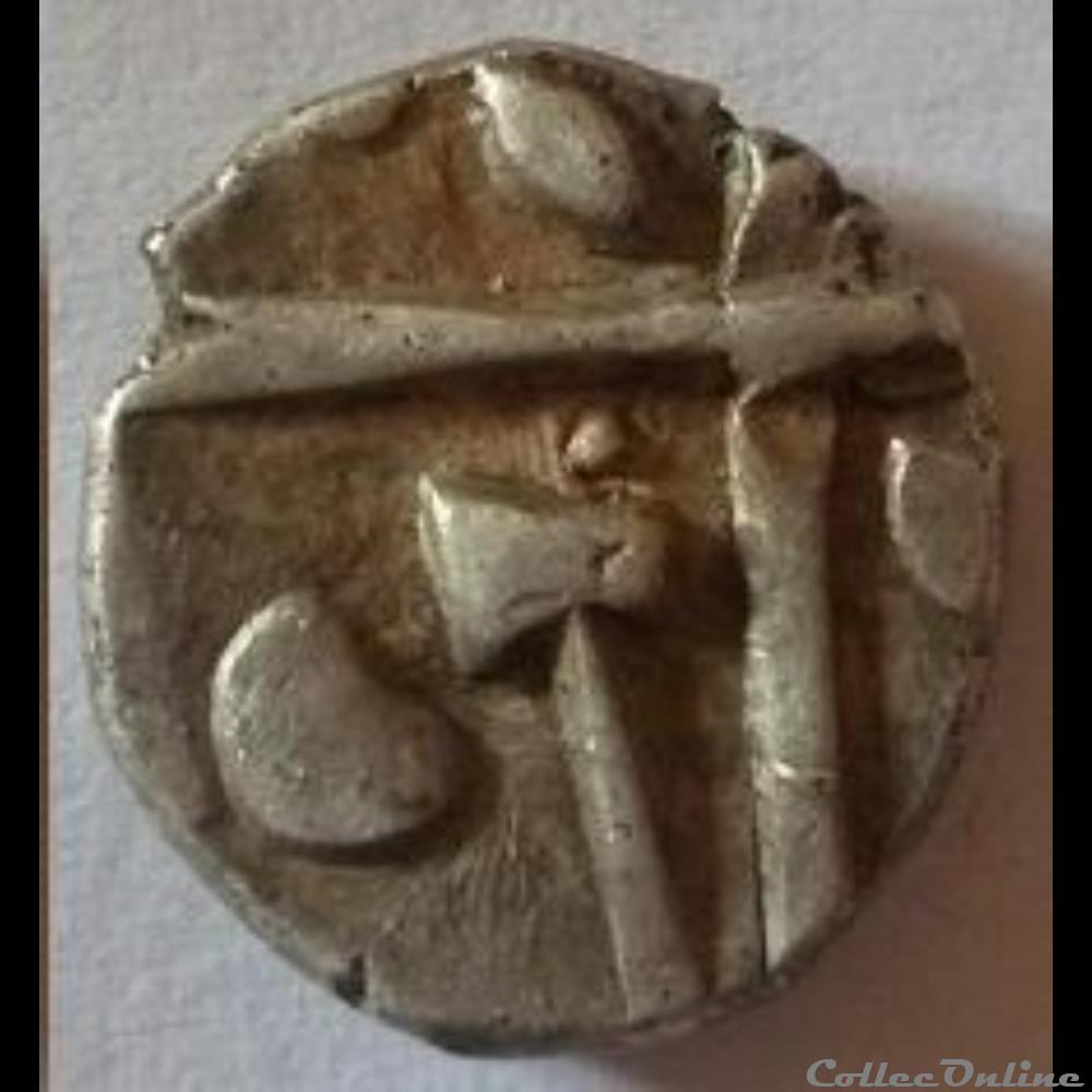 Savès 23 - Drachme à la tête Cubiste monnaie antique gauloise saves 23 drachme a la tete cubiste