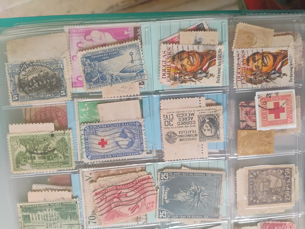 stamps 1000002048