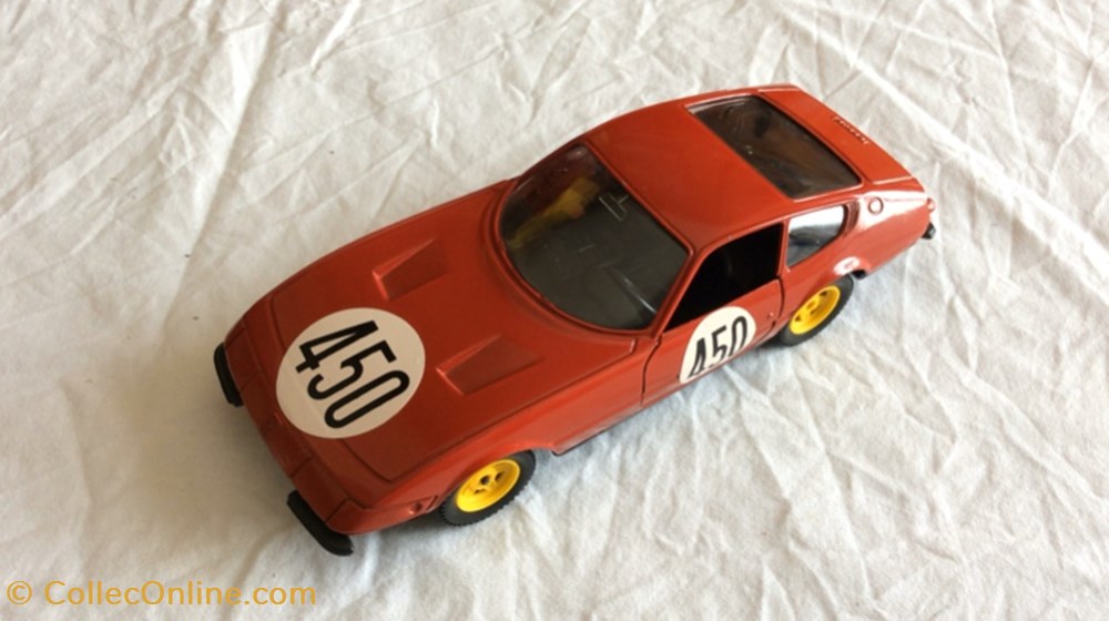 Ferrari 365 GTB4 Daytona modeles reduits ferrari 365 gtb4 daytona
