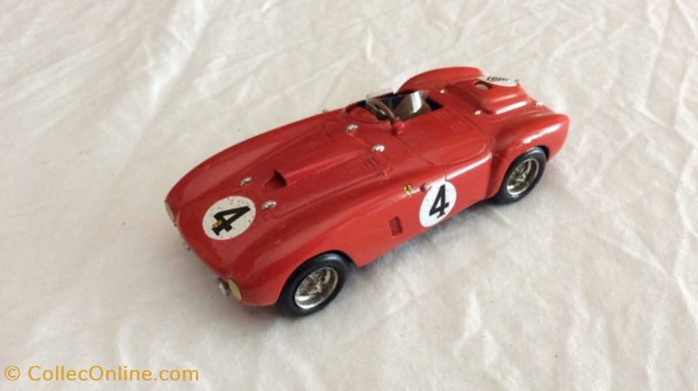 Ferrari 325 MM modeles reduits ferrari 325 mm