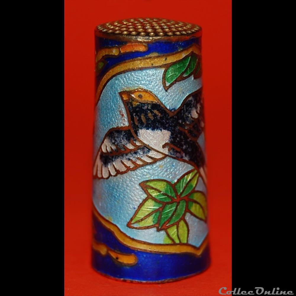 vetement et accessoire de coudre moderne oiseau 11