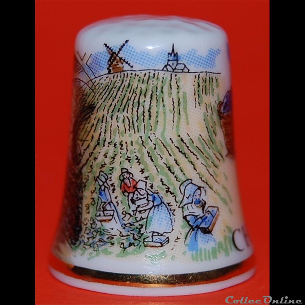 vetement et accessoire de coudre moderne champagne