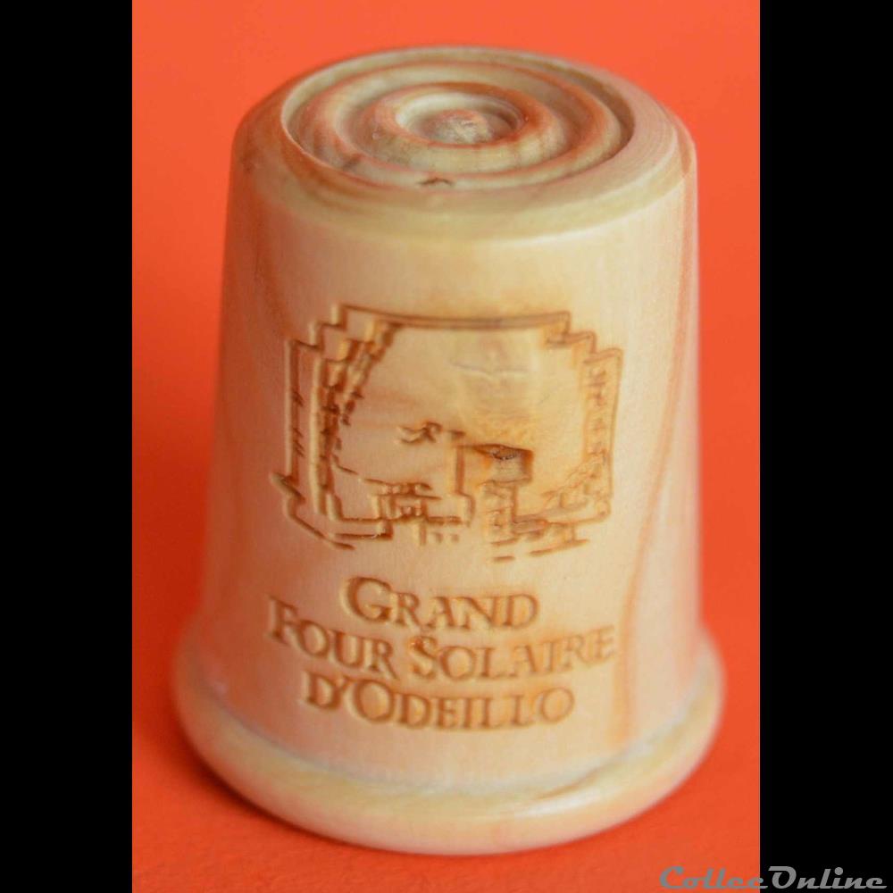 vetement et accessoire de coudre moderne 066 pyrenees orientales font romeu