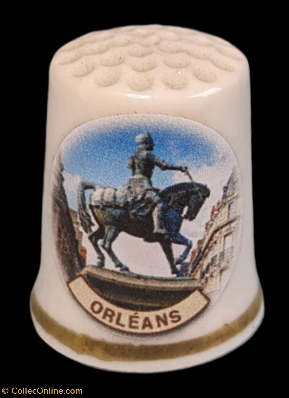 045_Loiret_ORLEANS vetements accessoires des coudre modernes 045 loiret orleans