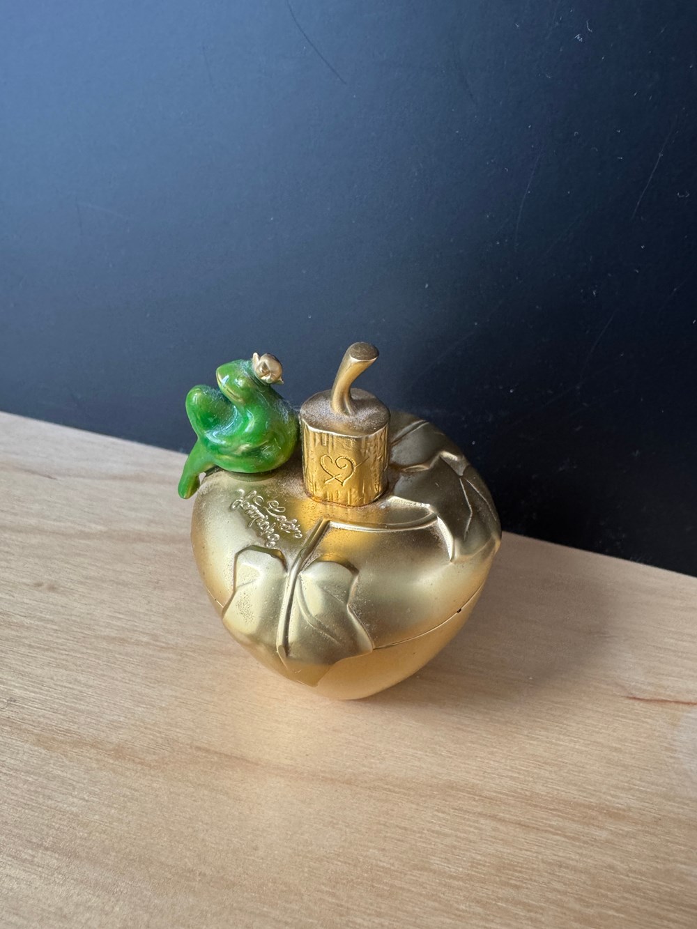 NINA RICCI - Pomme et Grenouille 2 parfums beaute miniatures nina ricci pomme et grenouille