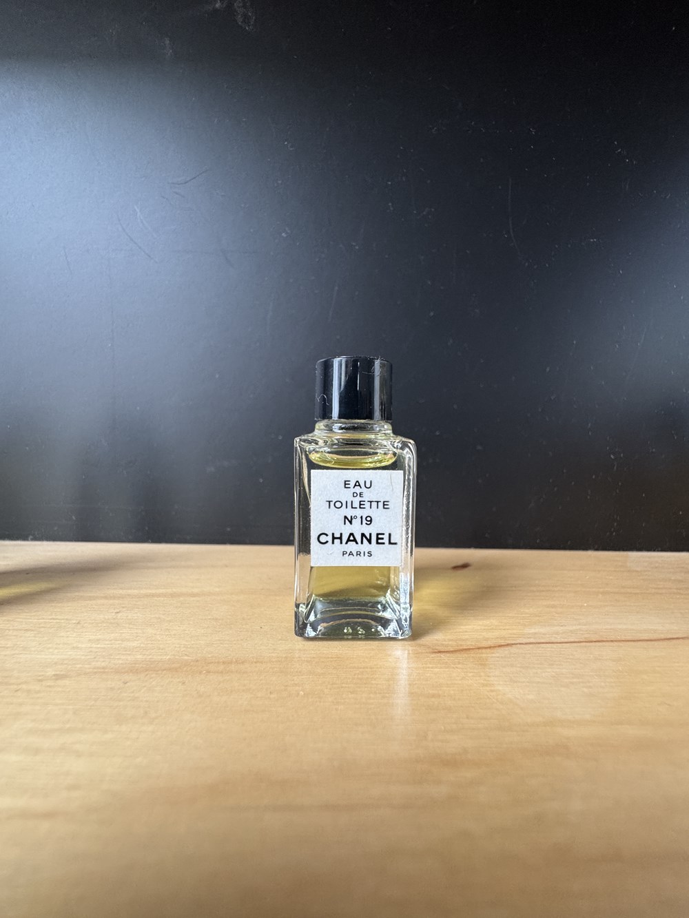 CHANEL - N°19 parfums beaute miniatures chanel n 19