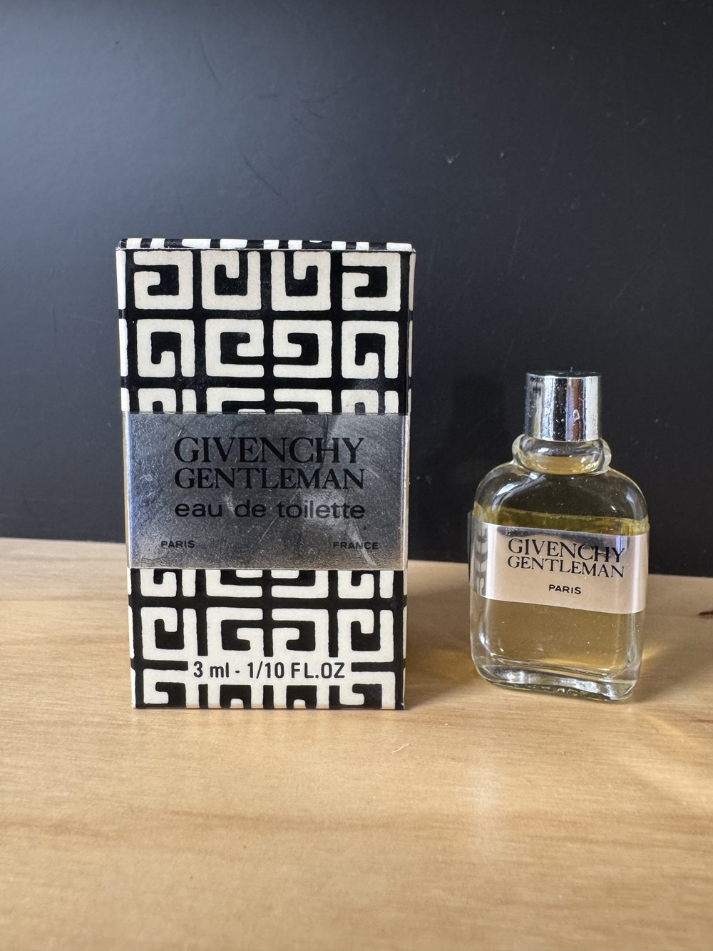 GIVENCHI - Gentleman parfums beaute miniatures givenchi gentleman