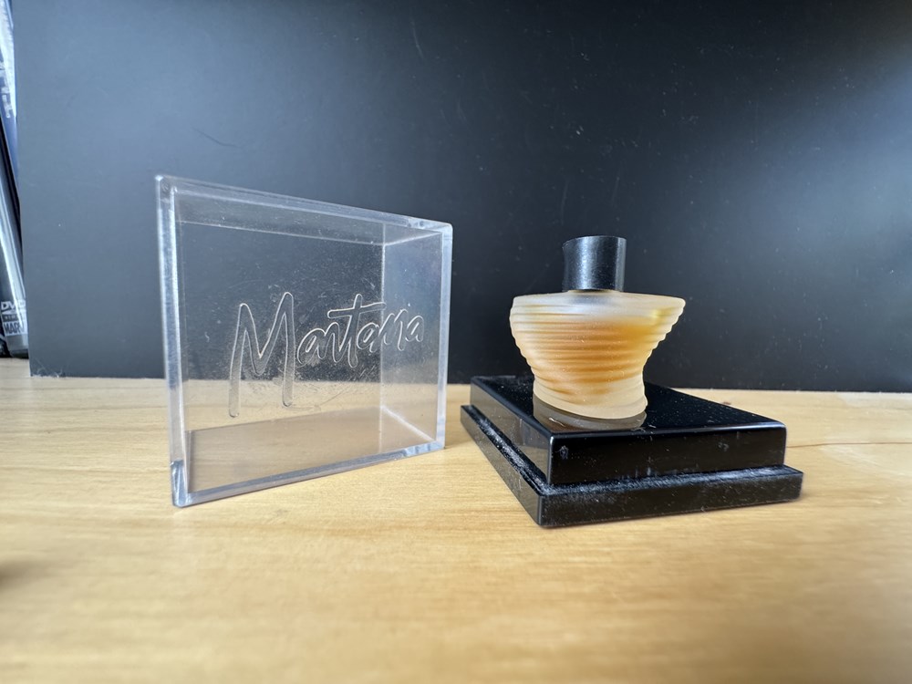 Montana - ? parfums beaute miniatures montana