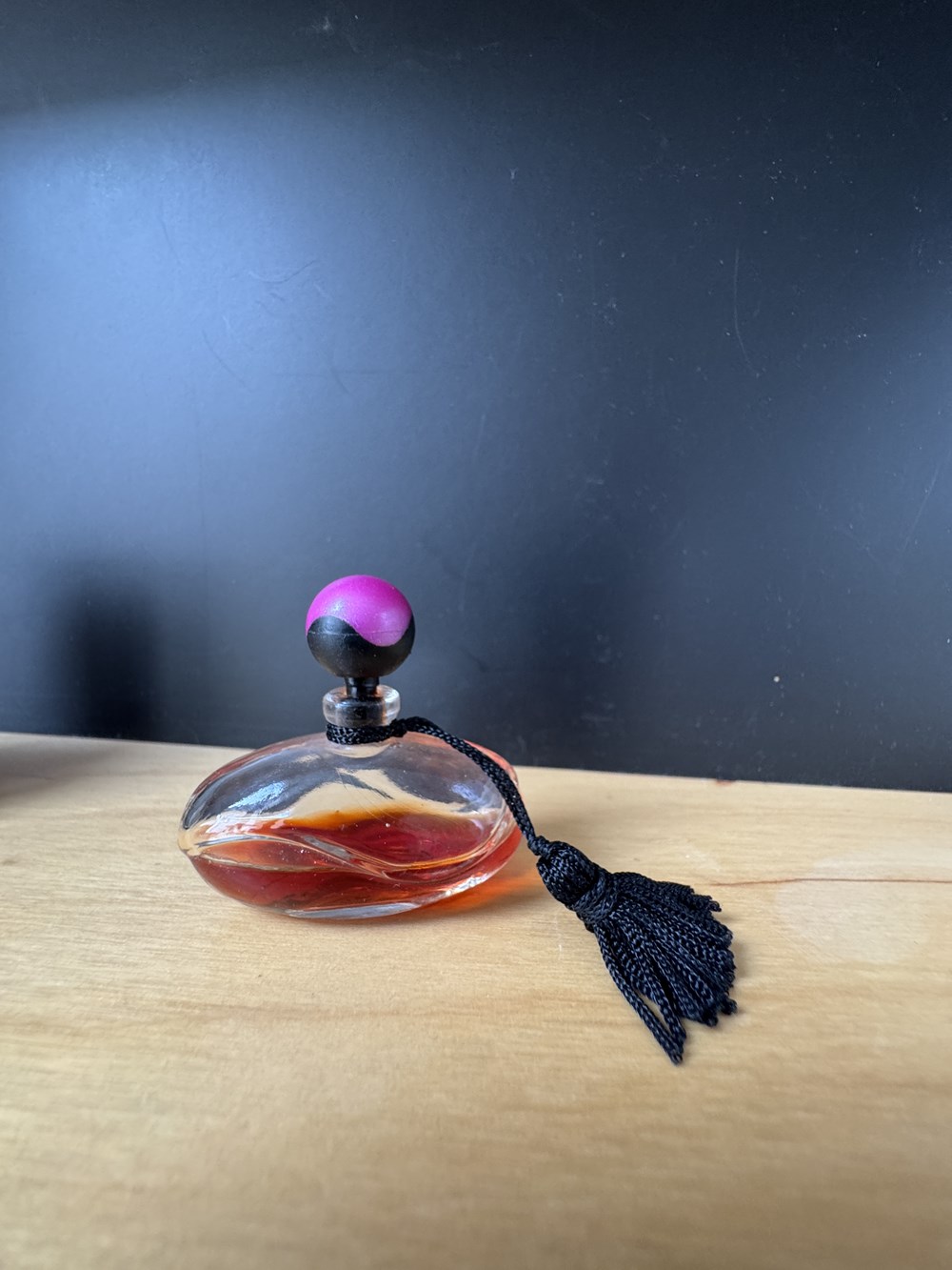 parfums beaute miniatures avon far away