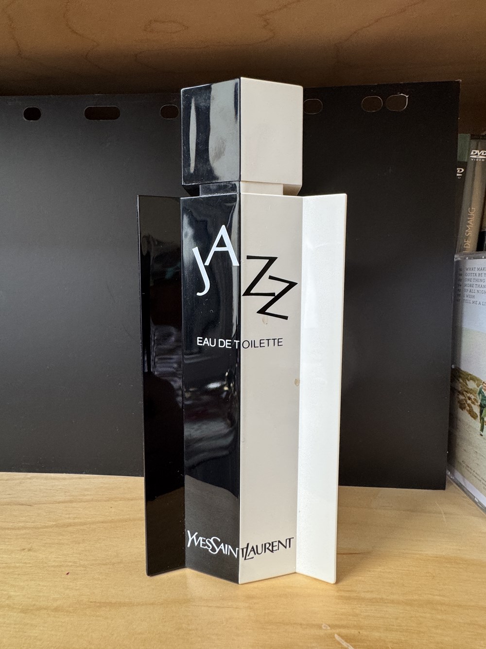 YVES SAINT-LAURENT - Jazz parfums beaute flacons yves saint laurent jazz