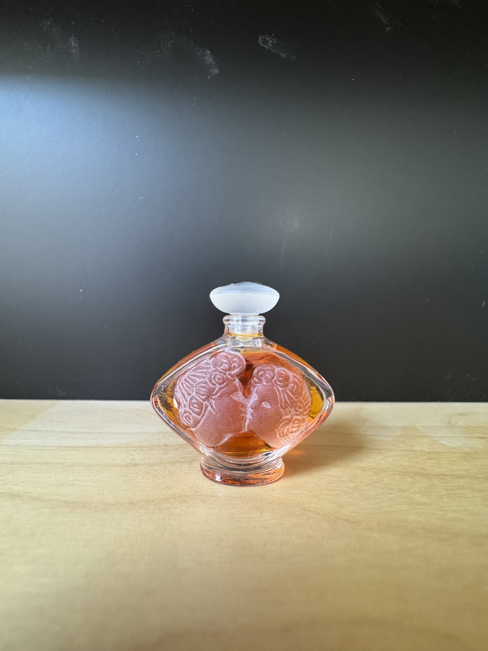 LALIQUE - Le Baiser parfums beaute miniatures lalique le baiser