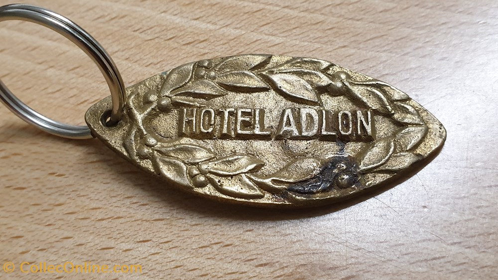 Hotel Adlon - Berlin - Zimmerschlüssel porte cle clef key fob Hotelschlüsselanhänger Hotelschüssel verschiedene hotel adlon berlin zimmerschlussel porte cle clef key fob hotelschlusselanhanger hotelschussel