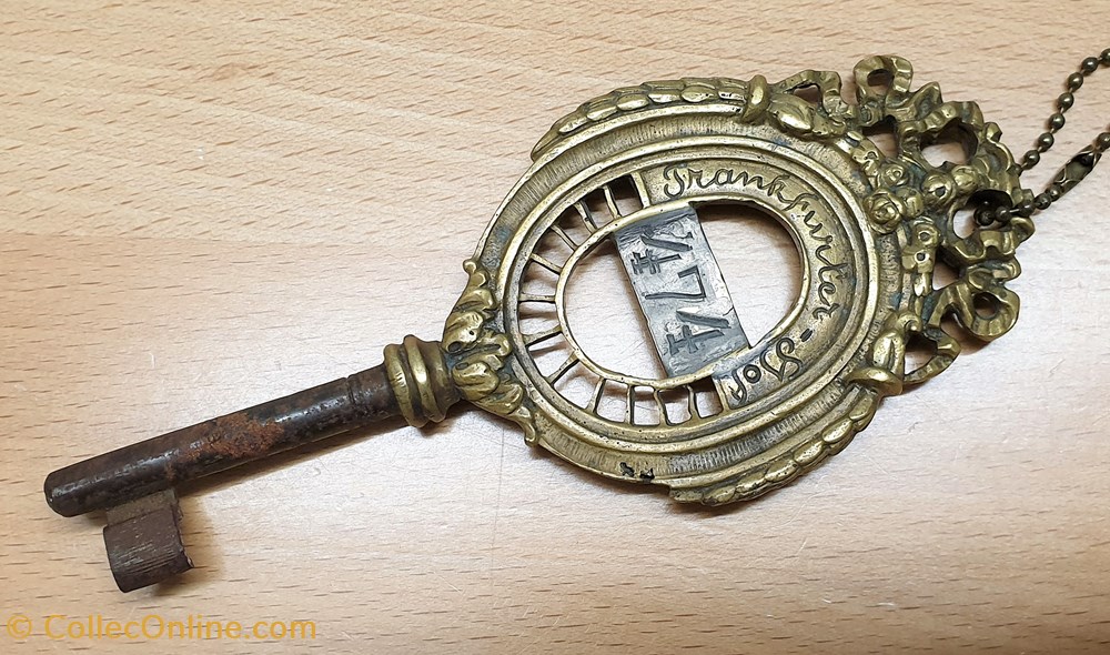 Hotel Frankfurter Hof - Frankfurt am Main - Zimmerschlüssel clef key fob Hotelschlüsselanhänger verschiedene hotel frankfurter hof frankfurt am main zimmerschlussel clef key fob hotelschlusselanhanger