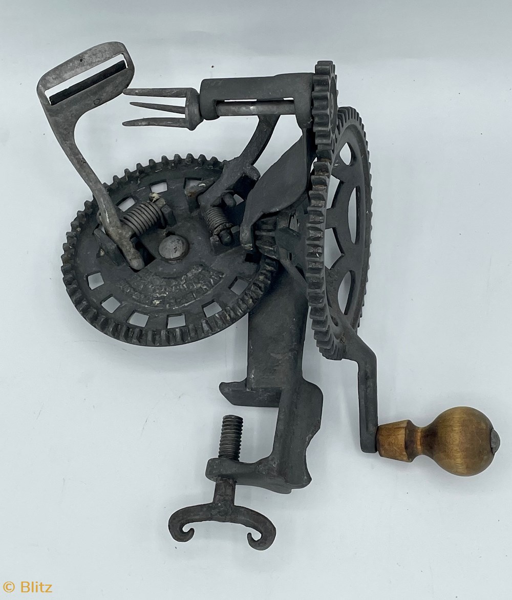 miscellaneous apple peeler