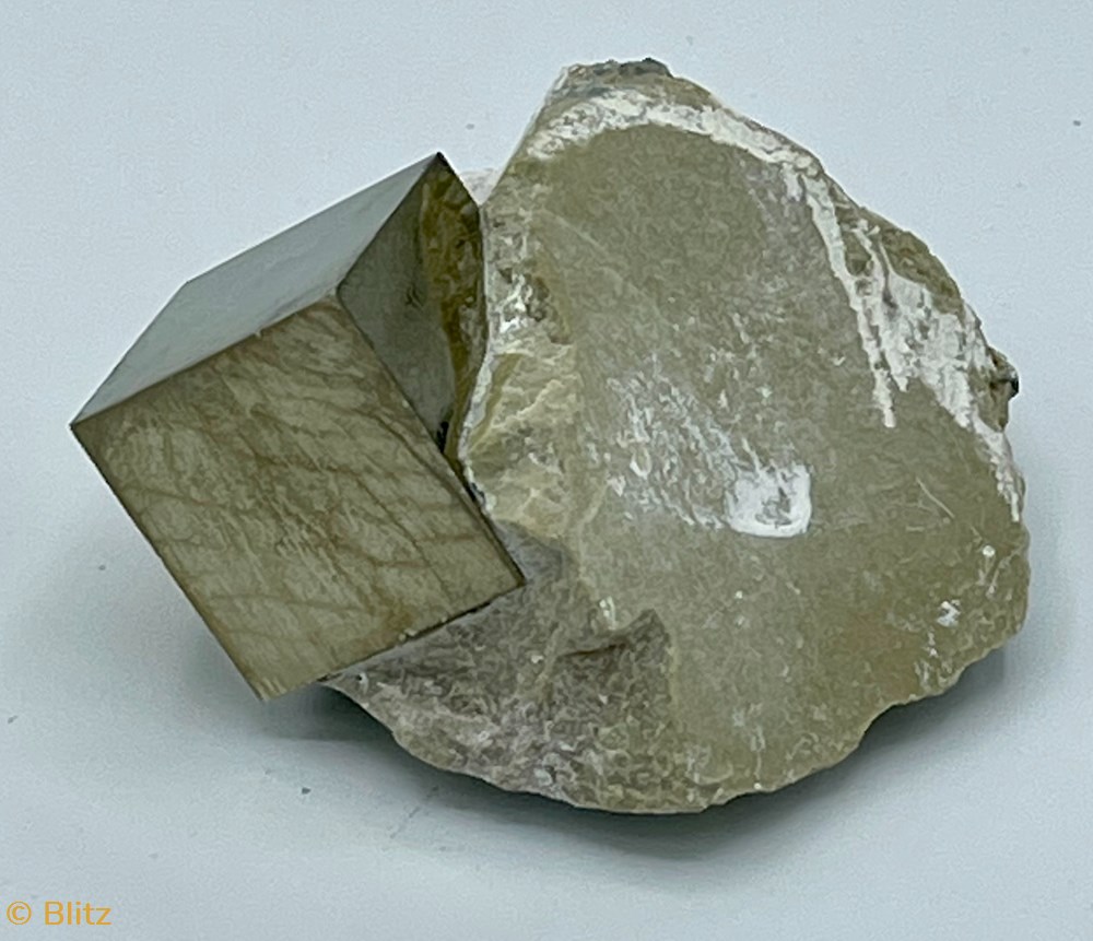 Pyrite minerals meteorites pyrite