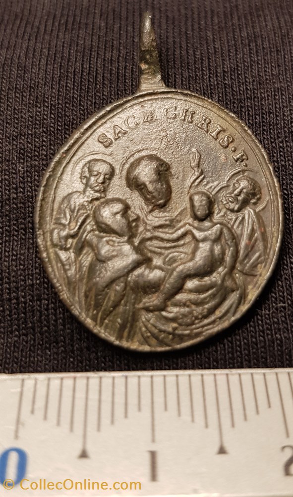 patrimoine religieux souvenir medailles religieuse vii ou viiie siecle