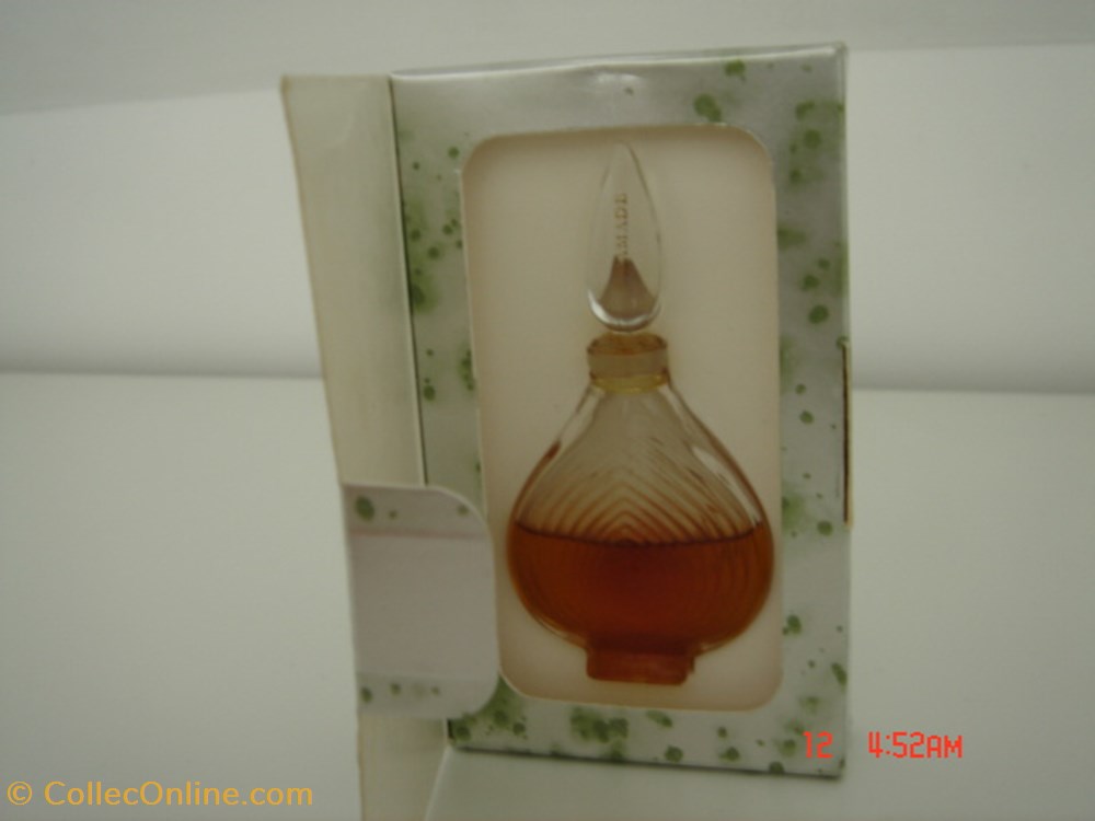 GUERLAIN: Petit Flacon de Parfum 3,5ml CHAMADE parfums beaute guerlain petit flacon de parfum 3 5ml chamade