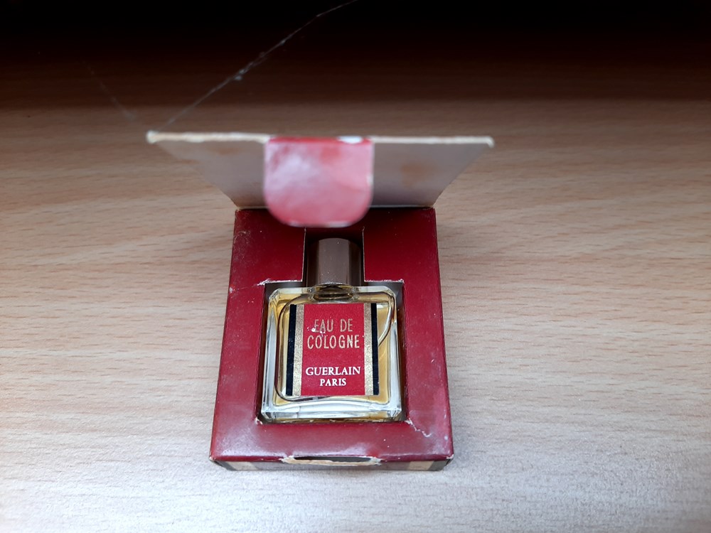 GUERLAIN: Miniature EDC 4ml parfums beaute guerlain miniature edc 4ml